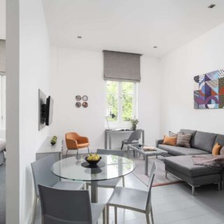 Premier 1 Bedroom Suites at Templeton Place