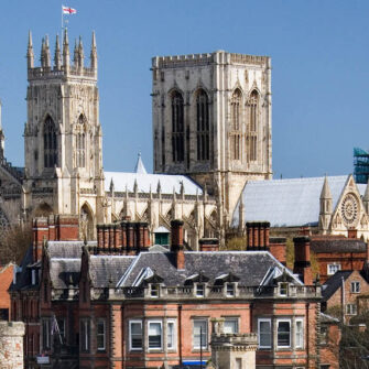 Supercity-explore-york-day-trip-must-sees-beautiful-aparthotels-travel