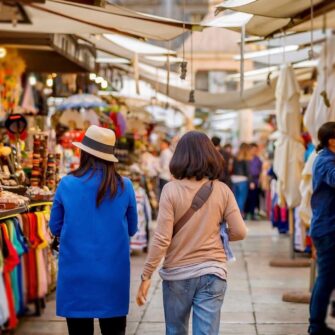 london-londoner-supercity-leather-lane-local-market-in-verona-italy_t20_Zzm2kR